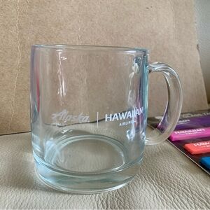 Alaska Hawaiian Airlines Clear Glass Mug and silicone wine glass tag bundle NEW